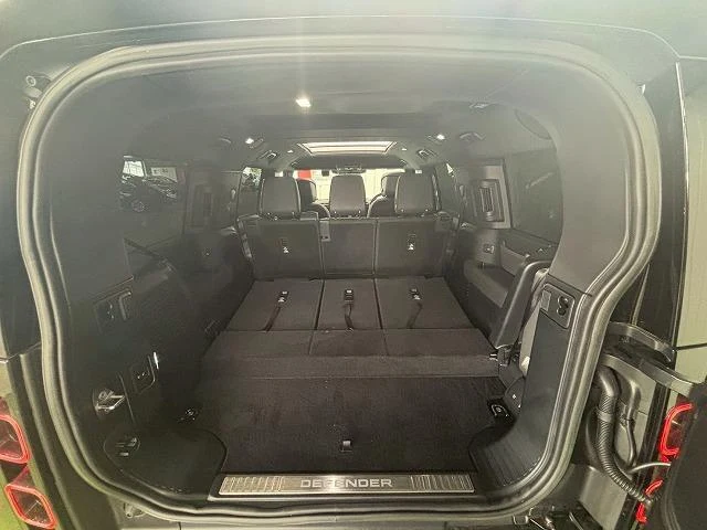 Land Rover DEFENDER 51