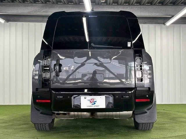 Land Rover DEFENDER 9