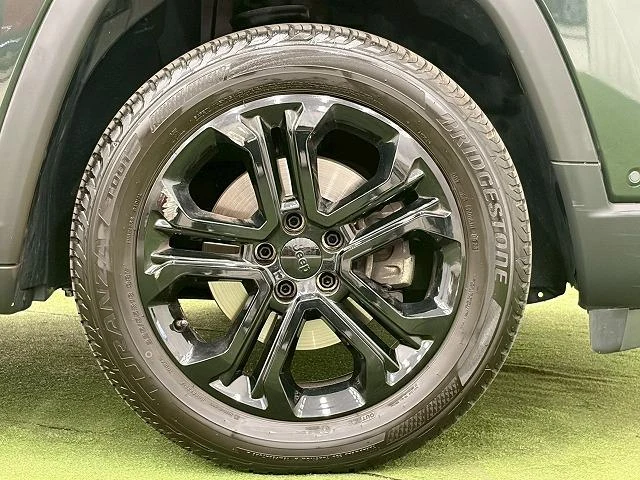 Chrysler JEEP 16