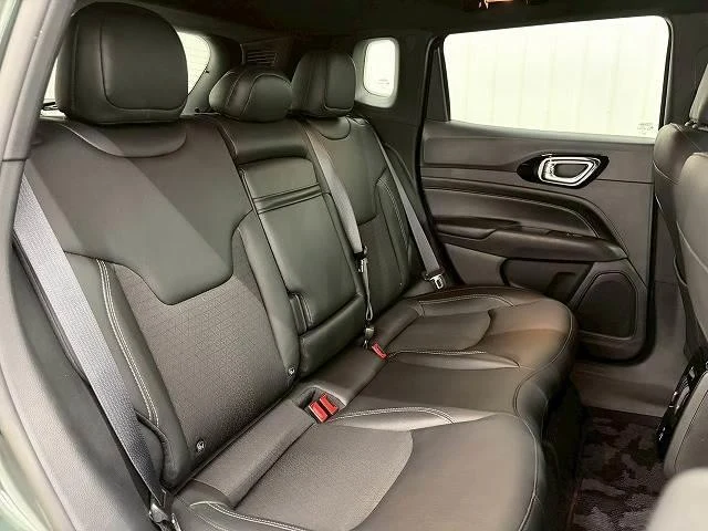 Chrysler JEEP 7