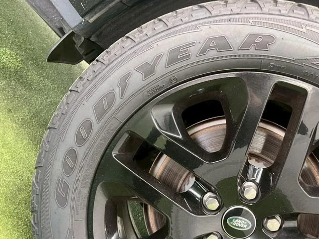 Land Rover DEFENDER 70