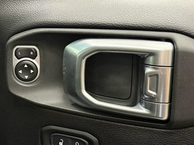 Chrysler JEEP 43