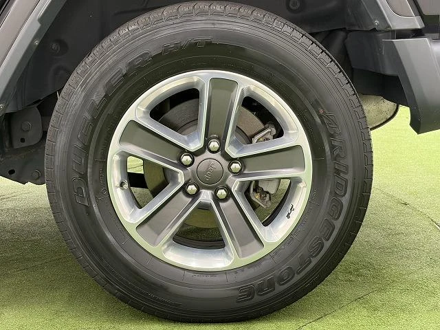 Chrysler JEEP 23