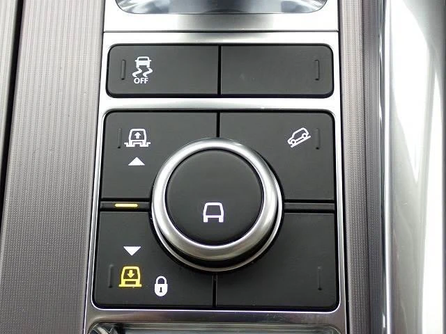 Land Rover RANGE ROVER 8
