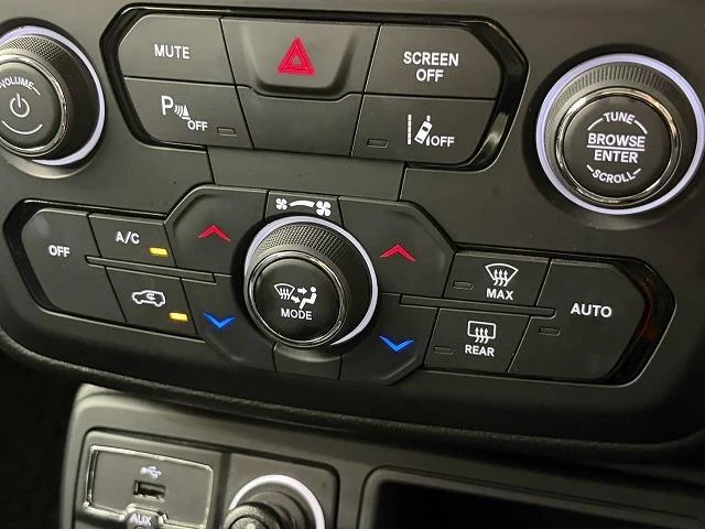Chrysler JEEP 54