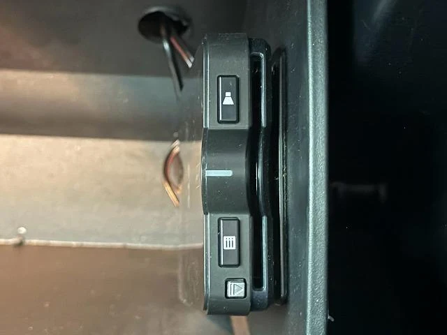 Chrysler JEEP 57