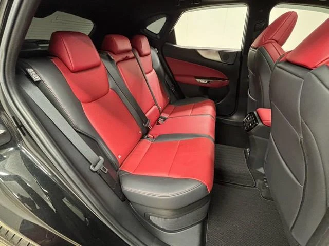 Lexus NX 40