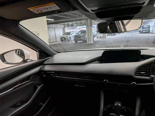 Mazda MAZDA3 23