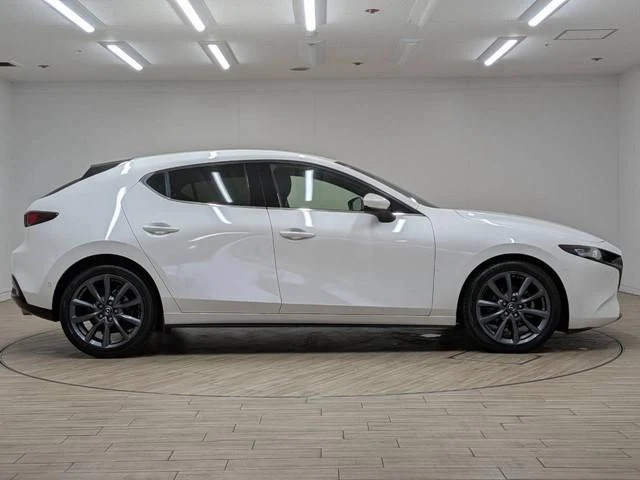 Mazda MAZDA3 68