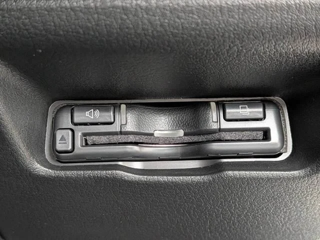 Mazda MAZDA3 9