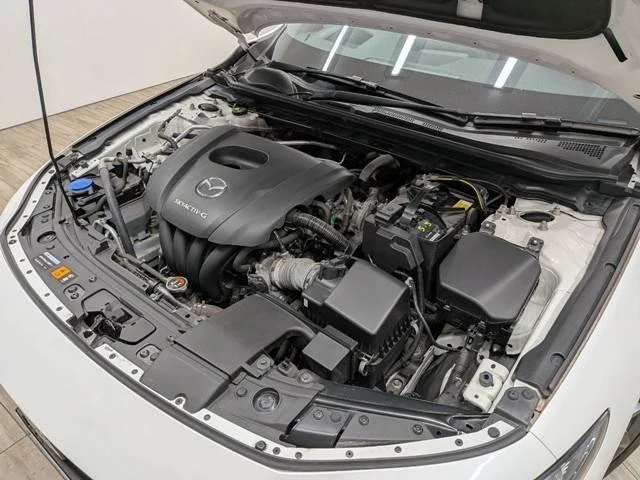 Mazda MAZDA3 14