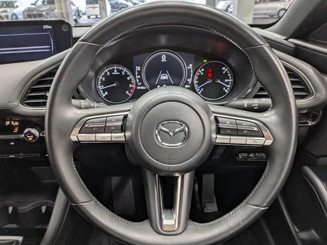 Mazda MAZDA3 33