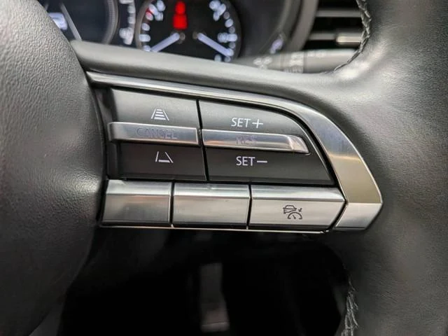 Mazda MAZDA3 34