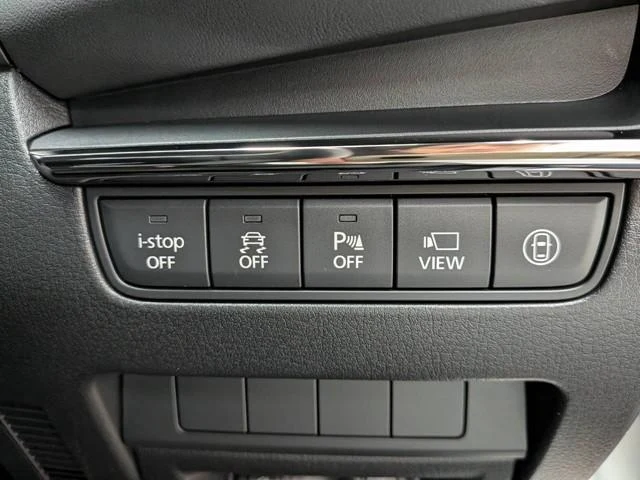 Mazda MAZDA3 36