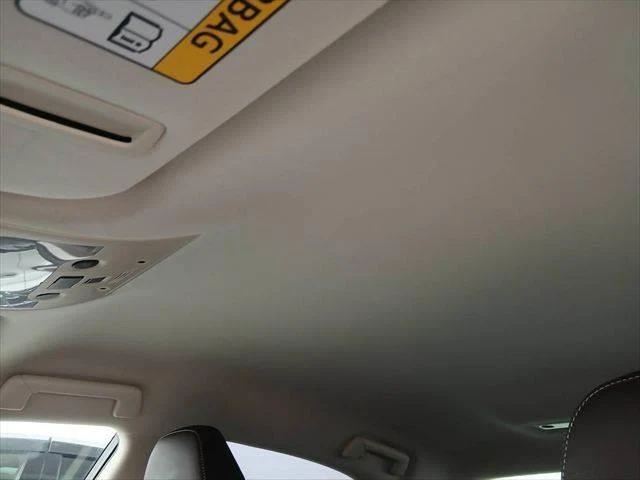 Lexus IS 43
