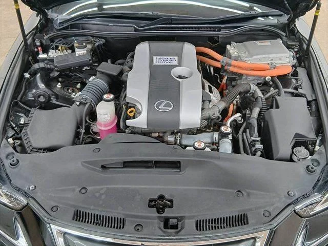 Lexus IS 26