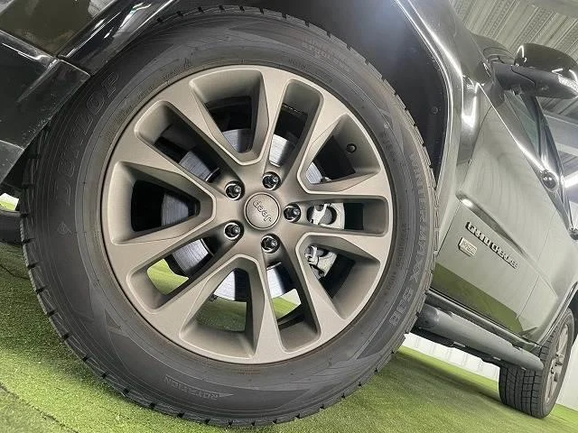 Chrysler JEEP 18
