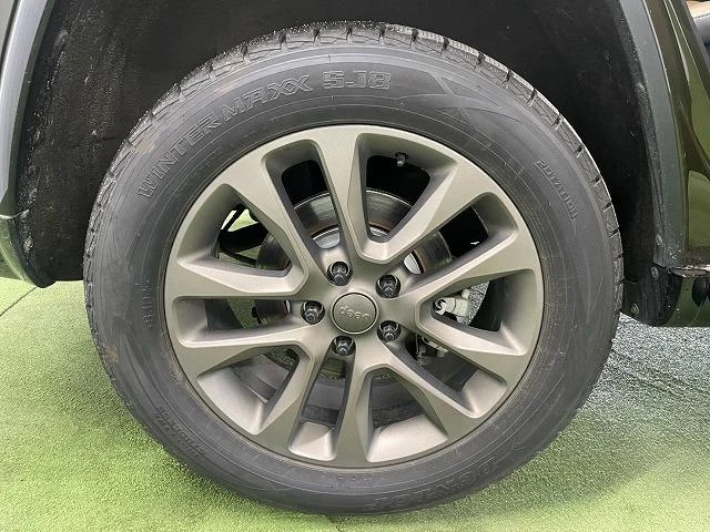 Chrysler JEEP 66