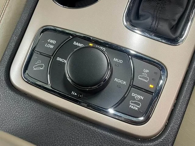 Chrysler JEEP 4