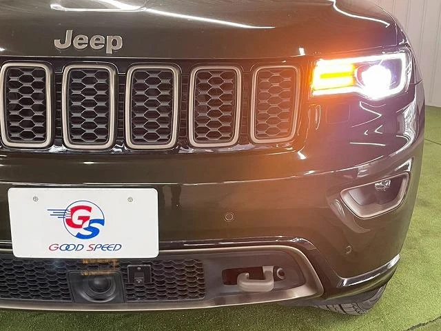 Chrysler JEEP 64