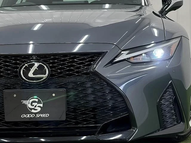 Lexus IS 20