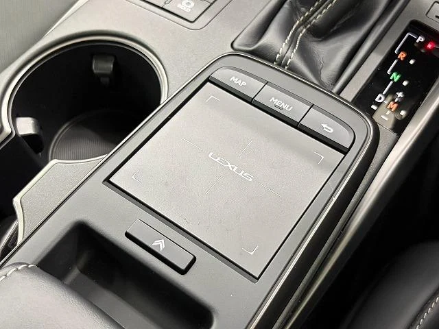 Lexus IS 50