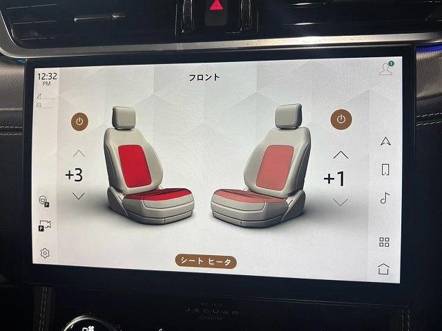 Jaguar F-PACE 25