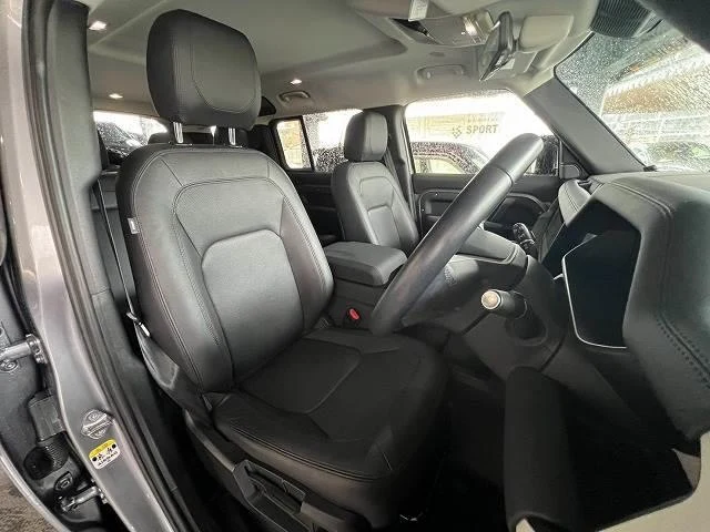 Land Rover DEFENDER 10