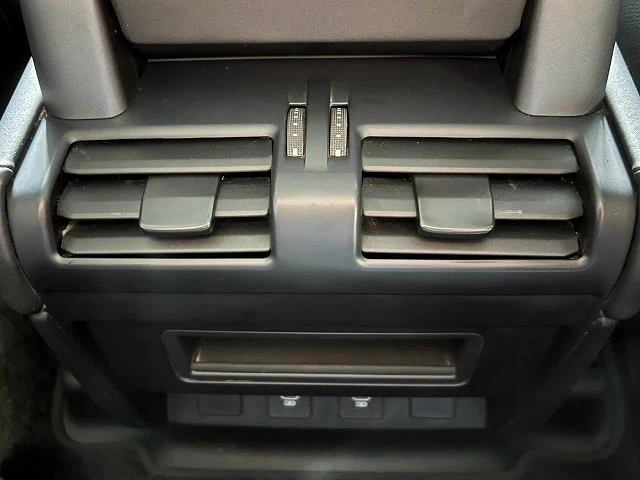 Land Rover DEFENDER 39