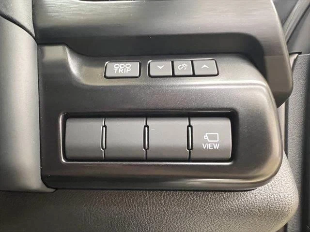 Lexus UX 39