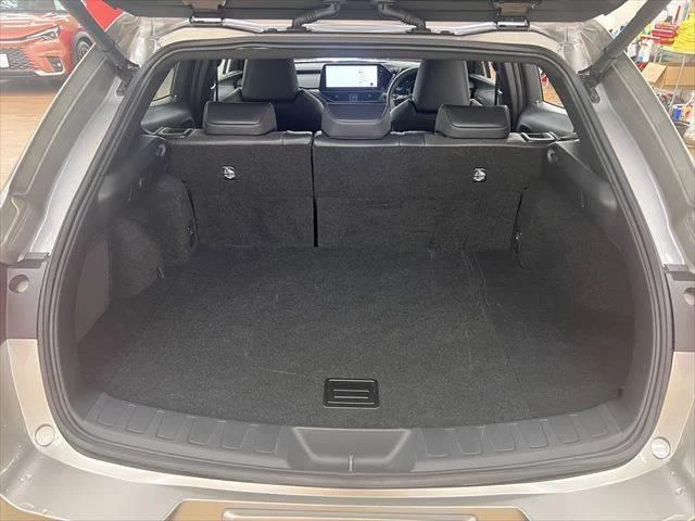 Lexus UX 8