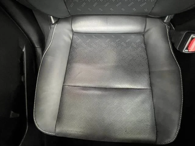 Lexus UX 52