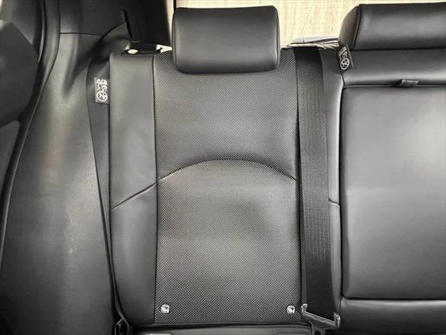 Lexus UX 54