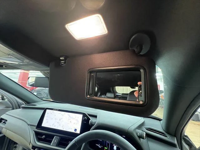 Lexus UX 48
