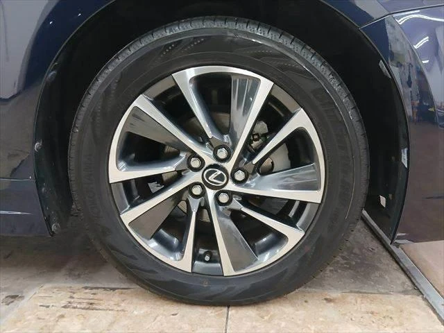 Lexus CT 22