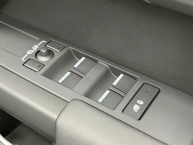 Land Rover DEFENDER 46