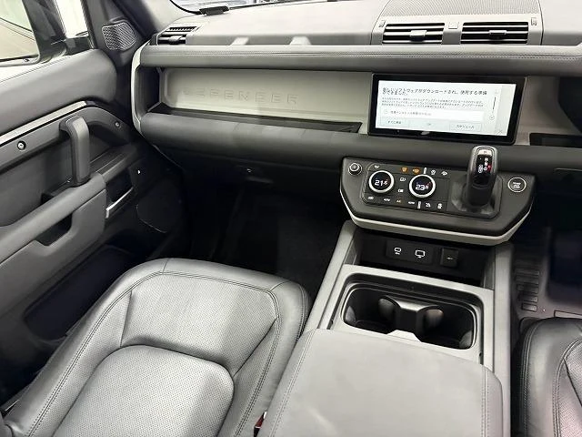 Land Rover DEFENDER 73