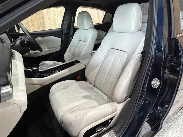 Mazda ATENZA 32