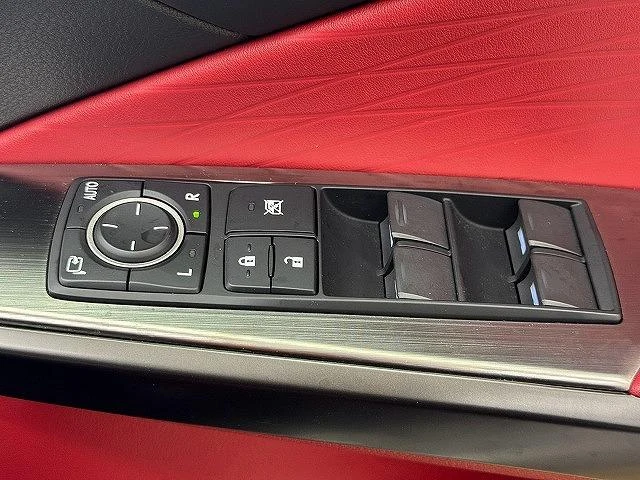 Lexus IS 41