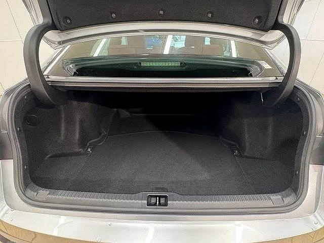 Lexus IS 13
