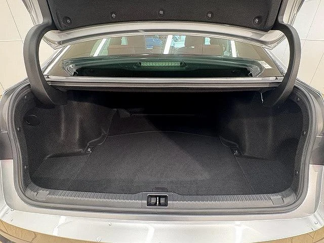 Lexus IS 63