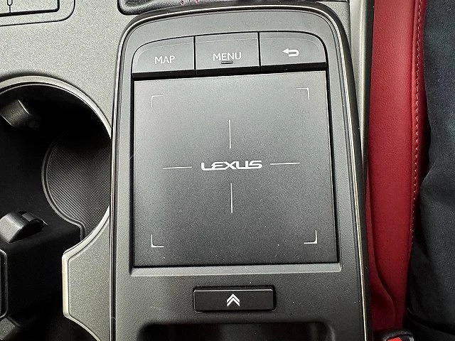 Lexus IS 54