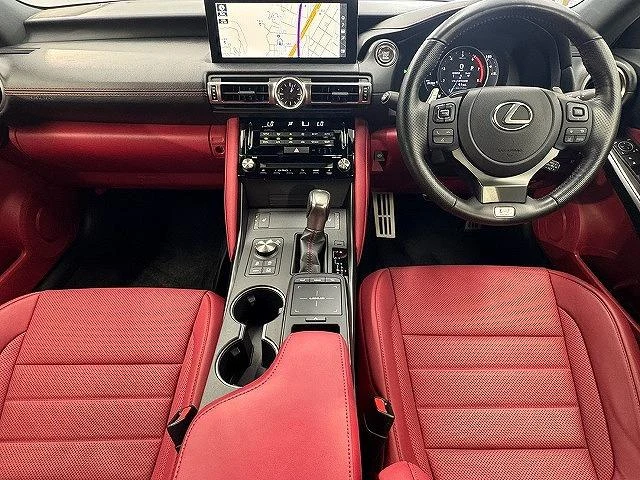 Lexus IS 30