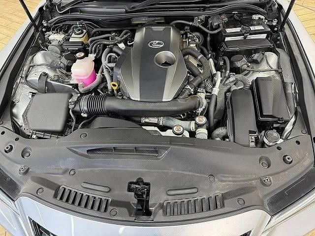 Lexus IS 14