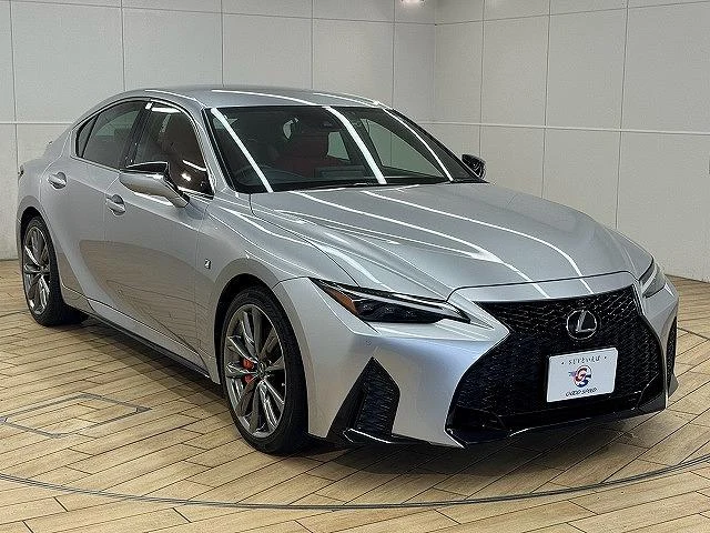 Lexus IS 59